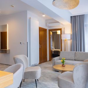 Apartament z łóżkiem king-size